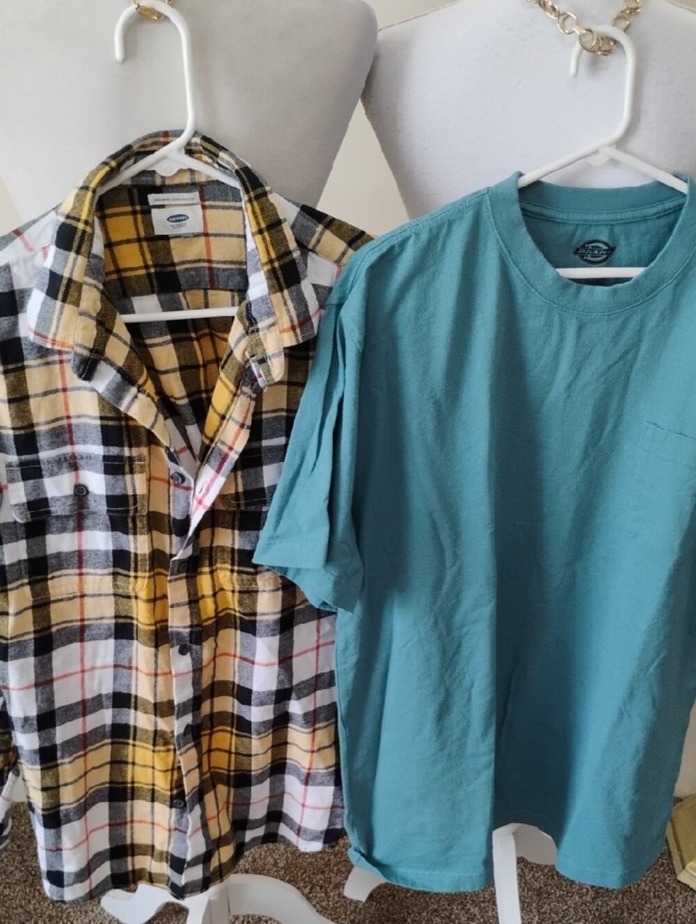 Men's Size Large Shirt Bundle - Picture 7 of 13
